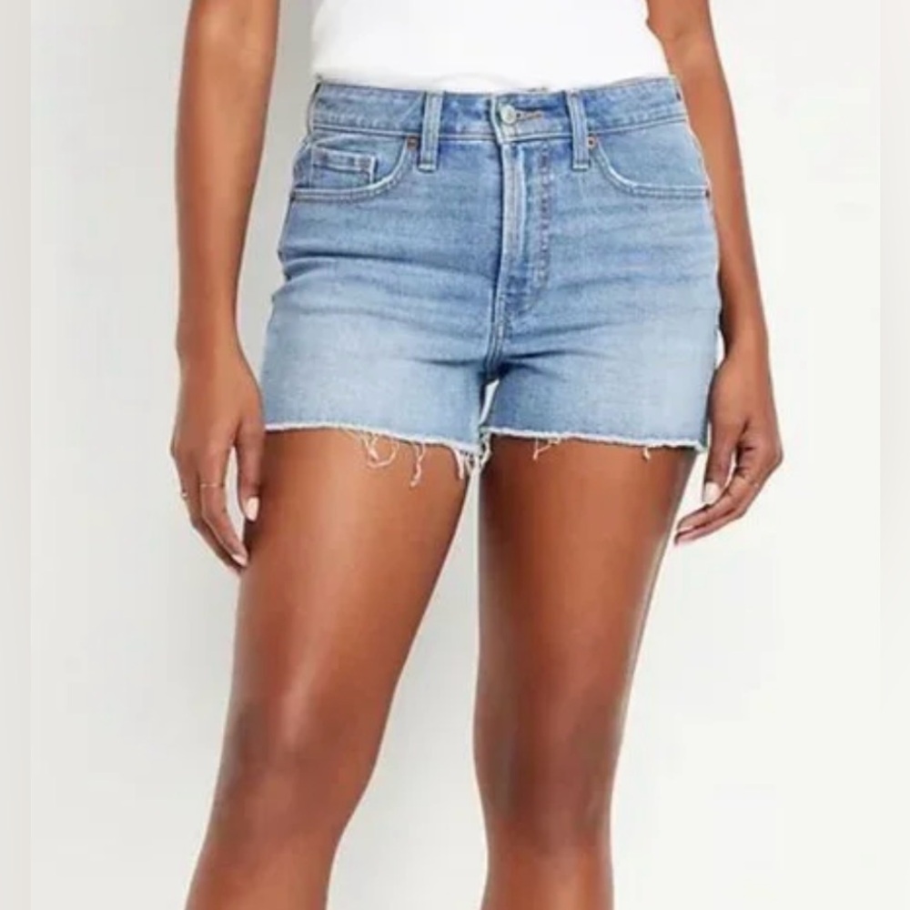 Old Navy high-waisted OG denim shorts 3" inseam in dana, Size 12, GUC